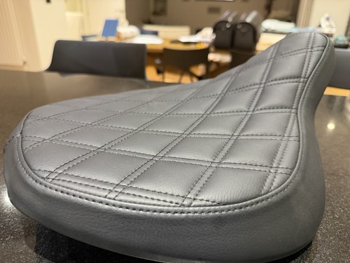 Triumph bobber quilted comfort - bobber,